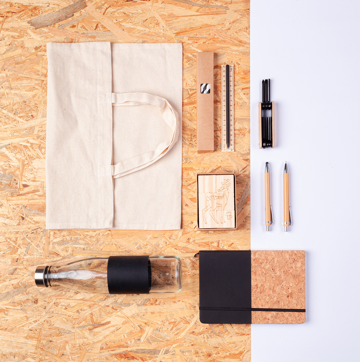 R64245.02.A - Notes Girona, czarny 